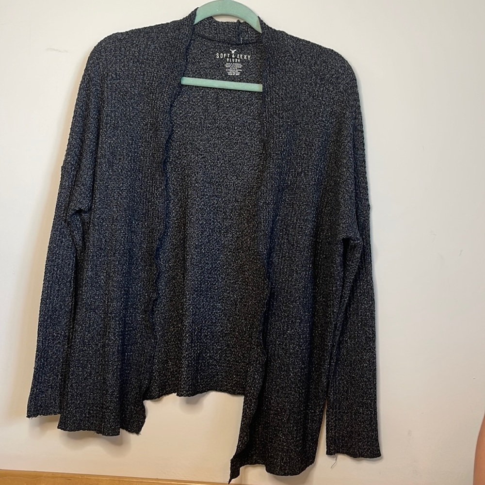 American Eagle Cardigan sweater M Gray